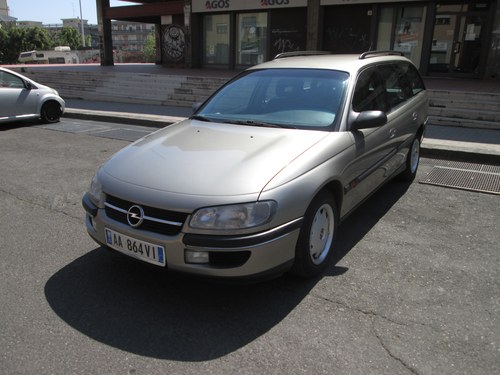 1997 Opel Omega Break