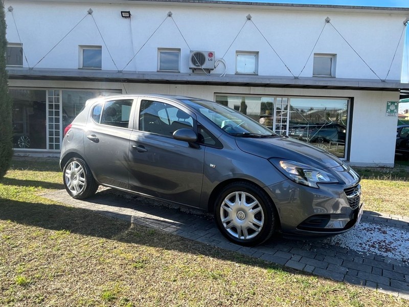 2018 Opel Corsa - 1 2018 Opel Corsa - 1