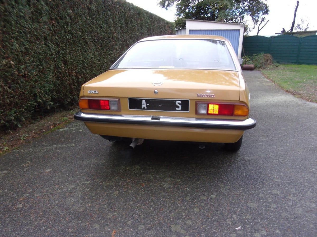 Fast Opel 1983 Opel Manta Gold Manual, 4 speed Left Hand Drive in SAINT-MARTIN-DU ...