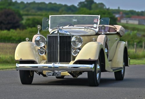 1934 Packard Eight - 2