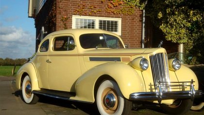 1941 Packard 120 coupé