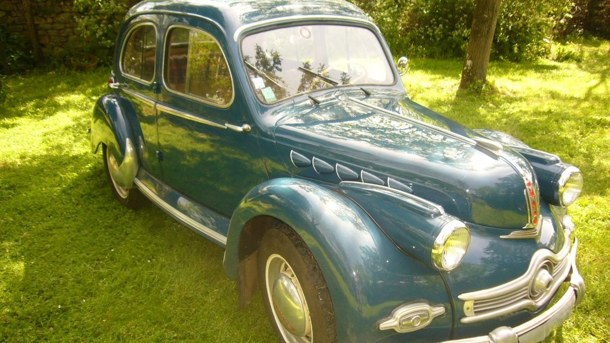 Panhard - Dyna X Fourgonnette Postes 1952 - Modèle Presse - 1/43 Panhard - Dyna X Fourgonnette Postes 1952 - Modèle Presse - 1/43