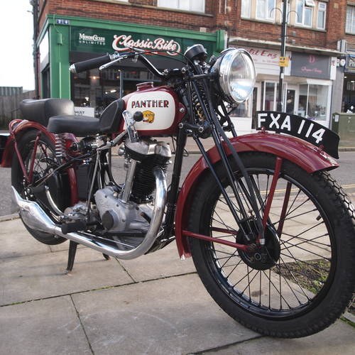 1938 P & M Red Panther Model 20 248 c.c. Hand Gear Change. SOLD