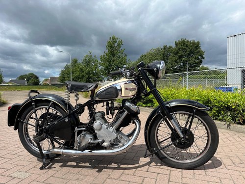 1951 Panther Model 100