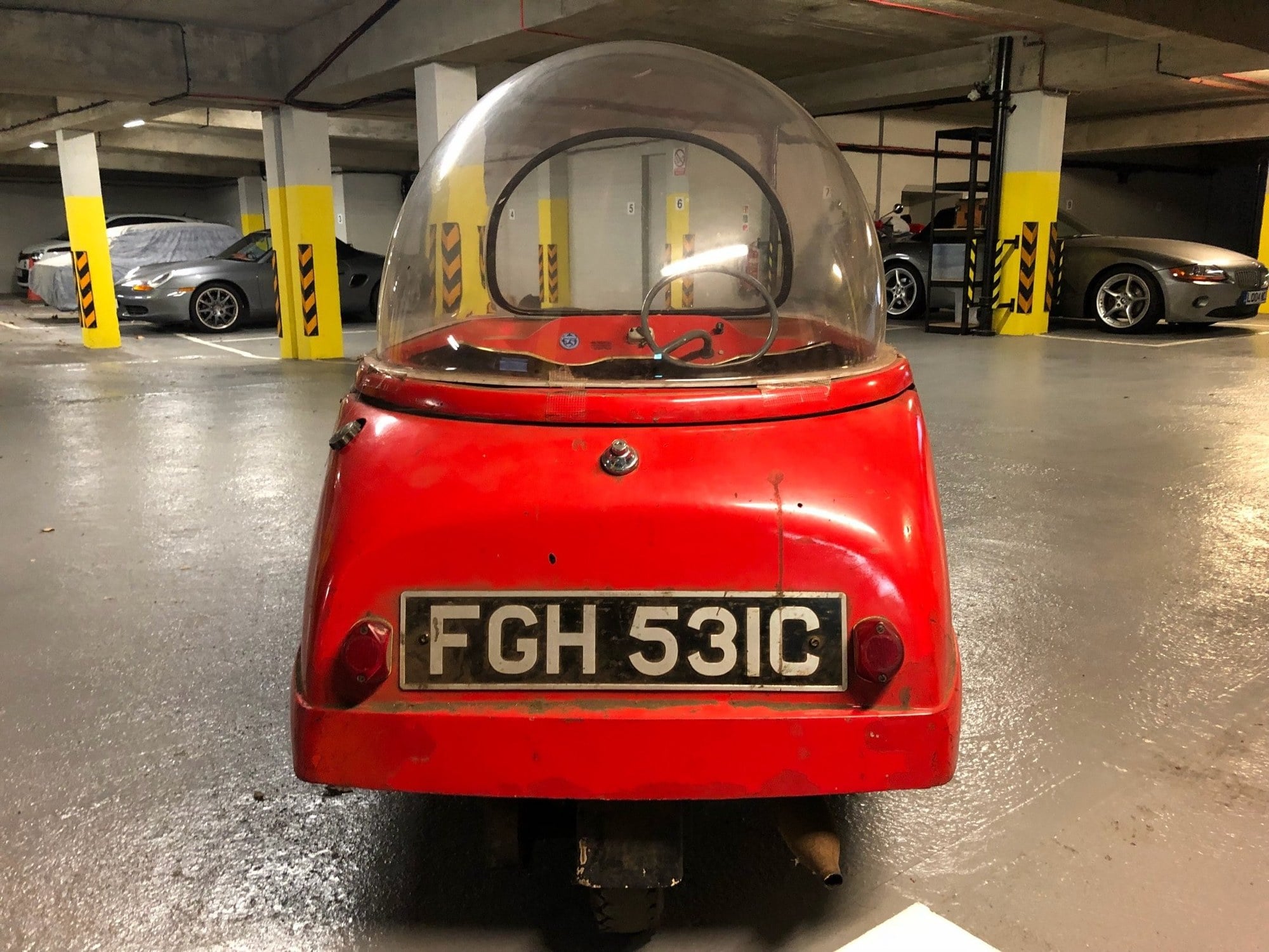 Original 1965 "Two Strokes" Peel Trident, foto 3
