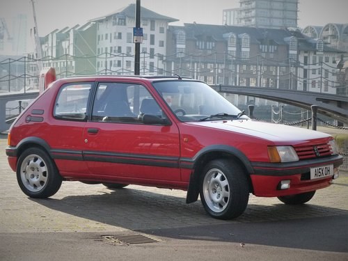 1987 Peugeot 205 1.9 GTi RARE PHASE 1, ONLY 69K MILES In vendita