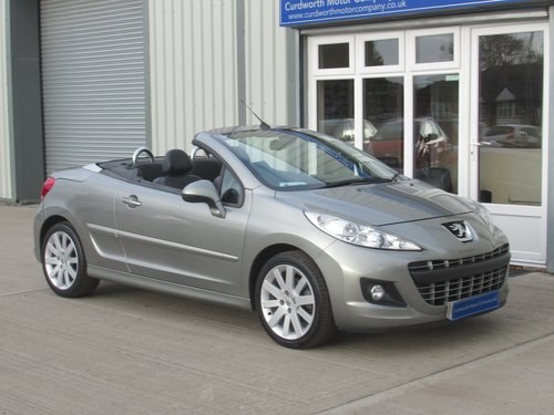 2009 Peugeot 207 CC 1.6 THP GT 2dr Two Owners & Genuine 24k In vendita