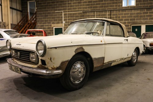 1968 Peugeot 404 Very rare, UK-supplied RHD Cabriolet  For Sale by Auction