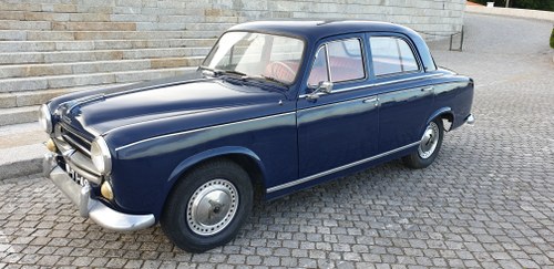 1960 Peugeot 403 Berline Grand Luxe for Sale For Sale