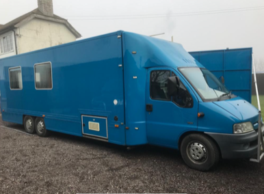 2004 Peugeot Boxer 350 LX MWB HDI For Sale by Auction