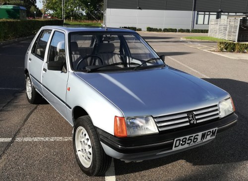 1986 Peugeot 205 Automatic In vendita