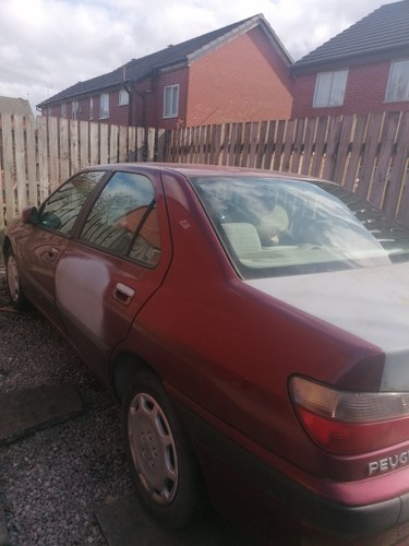 Peugeot 406 GLX, saloon, Spares or repair 1996. For Sale