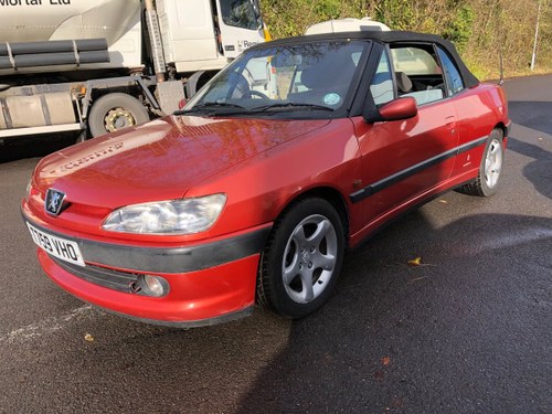 A 1999 Peugeot 306 convertible - 11/11/2020 For Sale by Auction