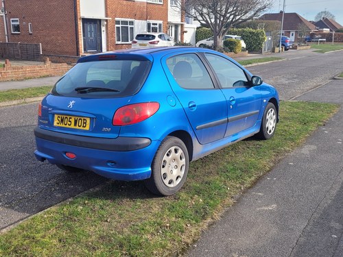 2005 Automatic Peugeot 206 For Sale