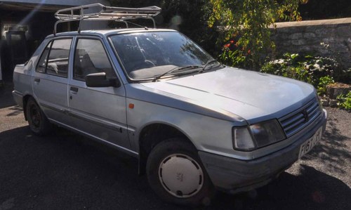 1989 Classic Peugeot 309 with character In vendita
