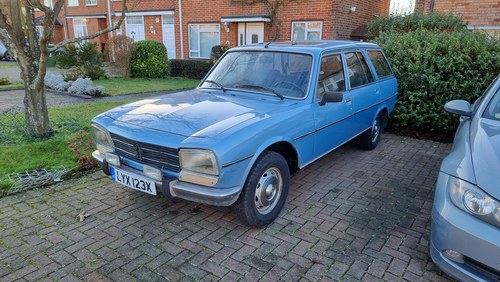1982 LHD Very rare Peugeot 504 estate great usable condition For Sale