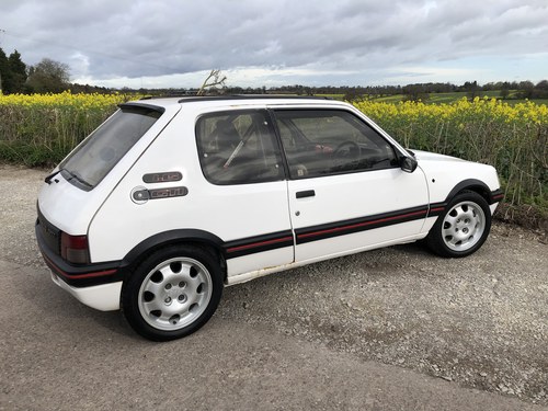 1980 Project Peugeot 205 A vendre