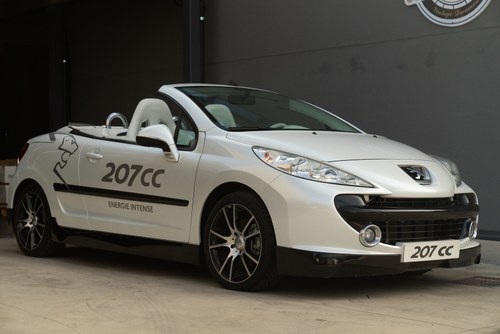 2007 PEUGEOT 207 CC EFFETTO SUONO A vendre