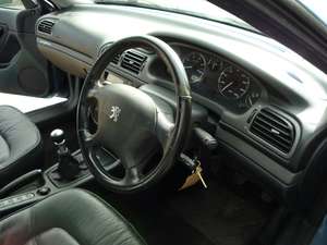2001 Peugeot 406 Coupe 3-litre V6 manual For Sale (picture 16 of 32)