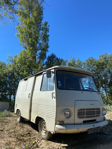 1977 Peugeot j7, price reduced For Sale