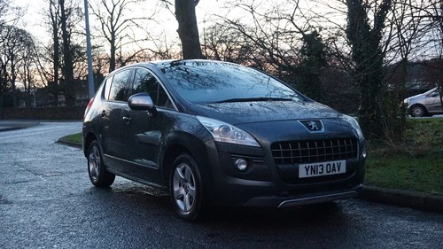 2013 PEUGEOT 3008 1.6 HDi 115 Allure 5dr 1 Former Keeper SOLD