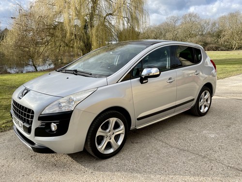 2013 (63) Peugeot 3008 1.6 Hdi Allure 5 Dr For Sale