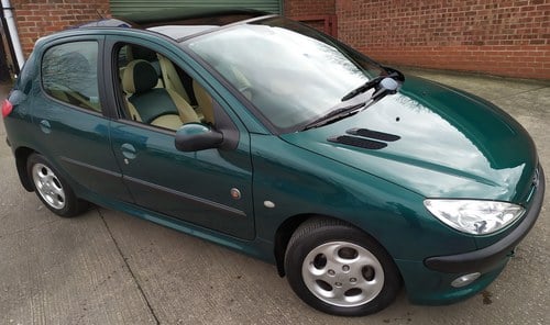 2000 Peugeot 206 Roland Garros