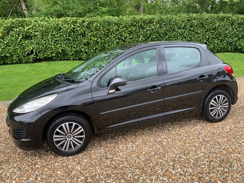 2010 Peugeot 207 S