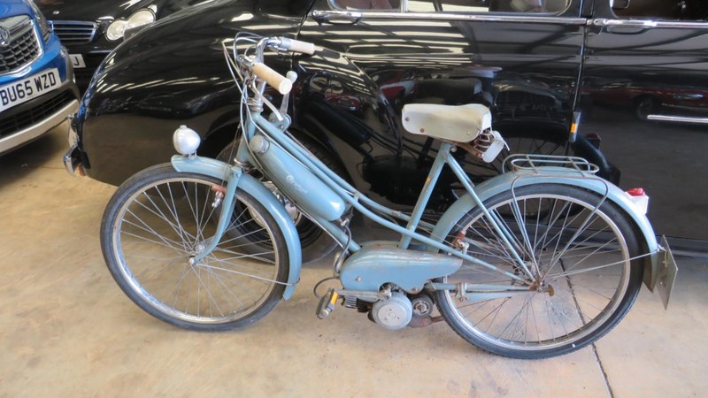 1957 Peugeot BIMA Moped - 1