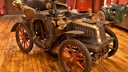 1902 PEUGEOT 5½HP BÉBÉ TWO-SEAT RUNABOUT