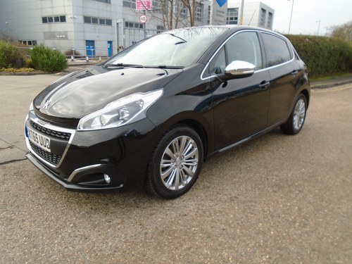 2016 Peugeot 208 Allure Blue Hdi