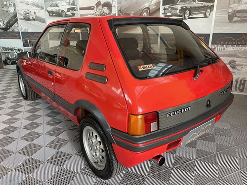 1985 Peugeot 205 - 5