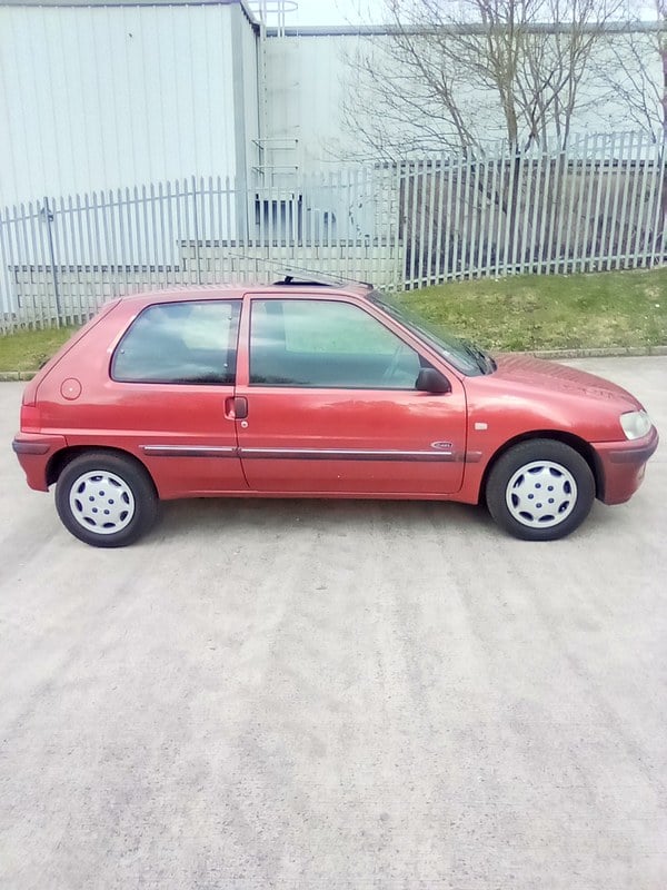 2001 Peugeot 106