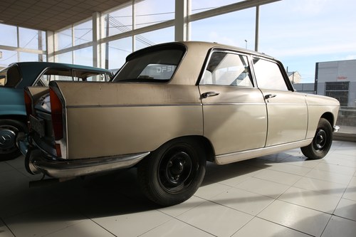 1968 Peugeot 404 - 2