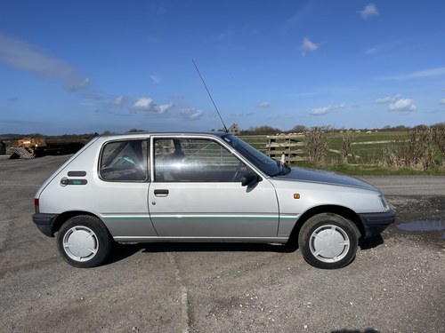1991 11000 MILE PEUGEOT 205 TRIO 3 DOOR LIKE NEW CONDITION For Sale