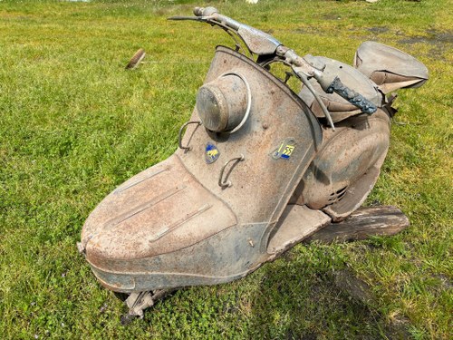 1955 scooter Peugeot S55