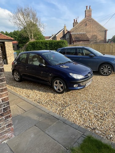 2000 Peugeot 206 GTI