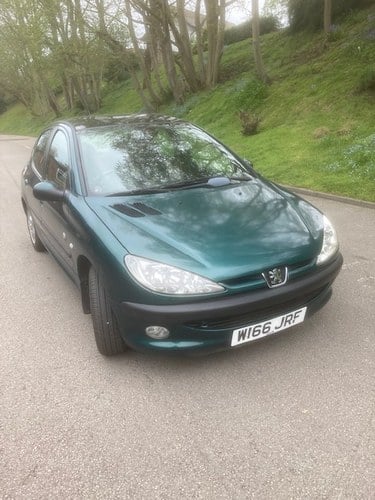 2000 Peugeot 206