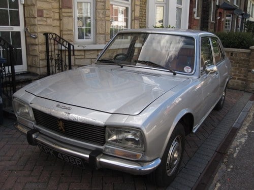 1975 peugeot 504