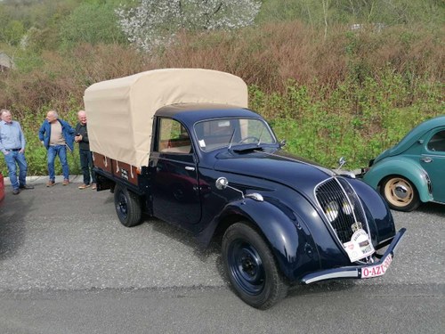 PEUGEOT 202 UH (pick-up bâché) - 1949 Kaufen Bei