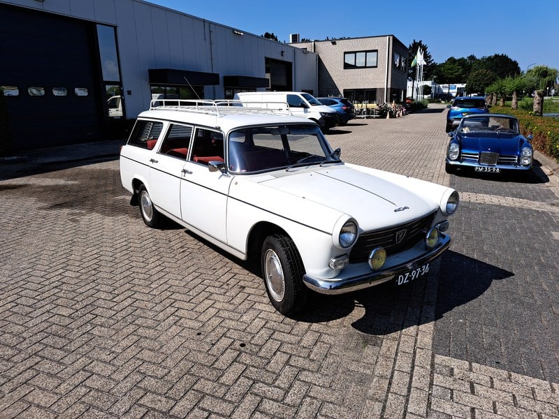 Peugeot 404 Familiale