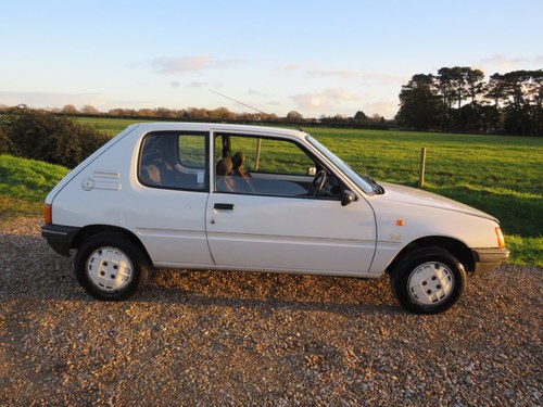 1990 (G) Peugeot 205 1.1 Style 3dr genuine 21k one owner fro For Sale