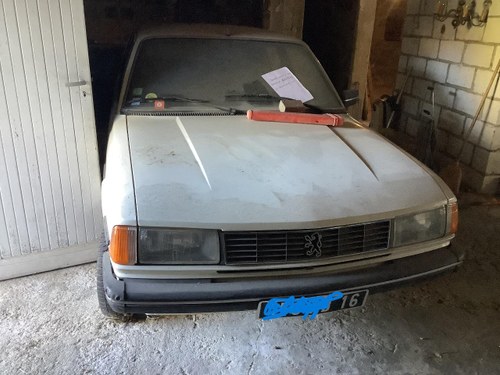 PEUGEOT 305 GR - 1983 Kaufen Bei