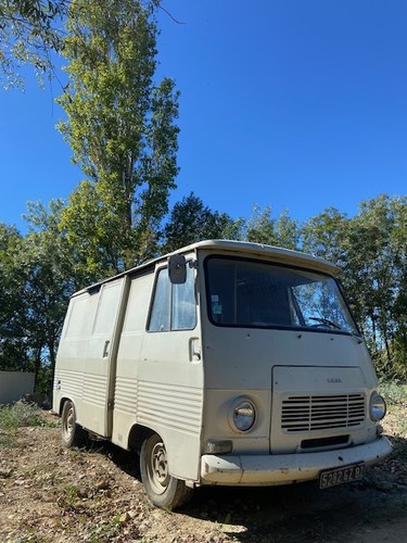 1974 Peugeot J7 - REDUCED