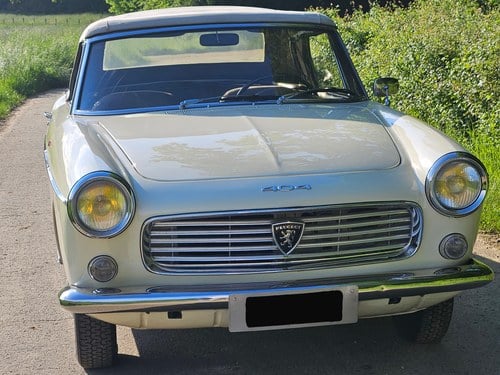 1962 Peugeot 404 Cabriolet