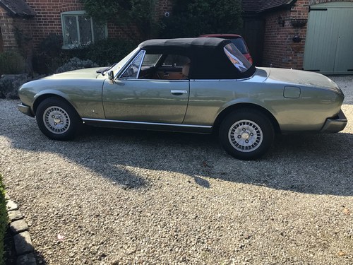 1980 Peugeot 504