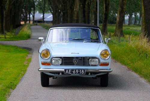 1968 PEUGEOT 404 Cabriolet- Restaurée For Sale