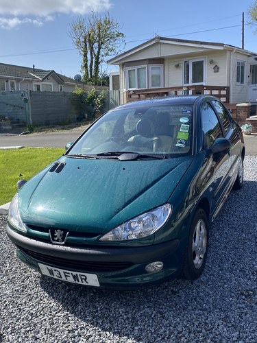 2000 Peugeot 206