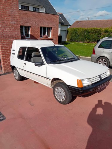 1988 Peugeot 205 GR En Venta