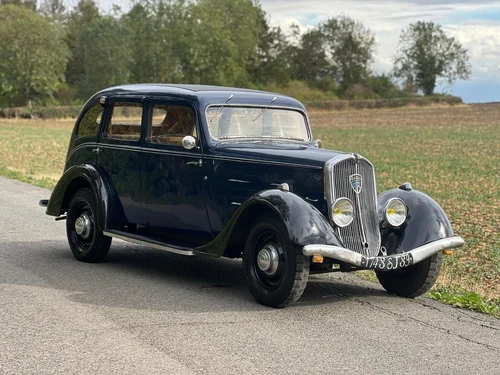1934 Peugeot 401 saloon A vendre